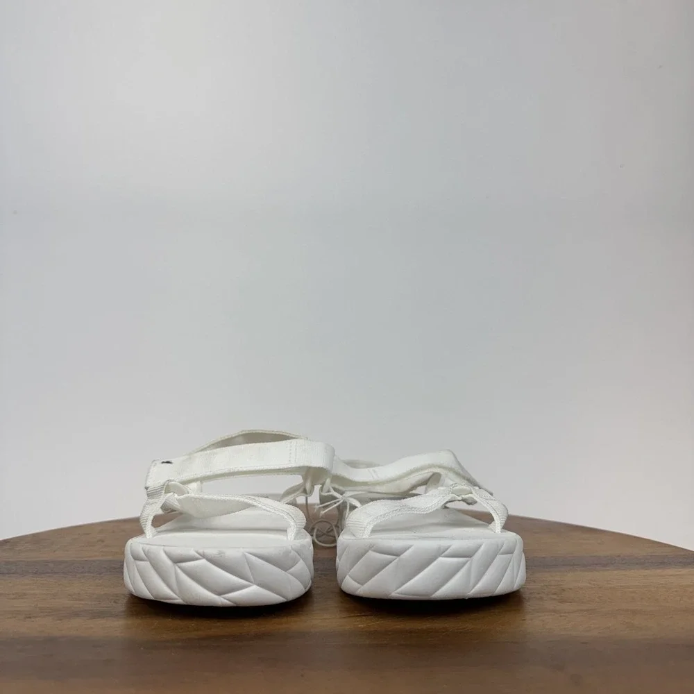 Dolce Vita size 13